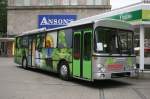 mercedes-benz-o-305-stadtversion Diesen Bus von Hunau Reisen konnte ich am 6 Juli 2009 in Essen auf dem Willy Brand Platz aufnehmen.
Der Wagen wurde f�r Austellungen umgebaut und macht Werbung f�rs Sauerland.
