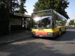 mercedes-benz-o-405-n-niederflur-stadtversion AAGL Wagen 57 an der Haltestelle Schule Egg in Frenkendorf. Aufnahme vom 19. September 2009.