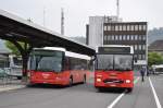 volvo-b7l--b10l Busland AG, Burgdorf Nrn. 5/BE 122'014 Volvo/Hess und 4/BE 352'903 Volvo/Lauber am 22. September 2009 beim Bahnhof Burgdorf.