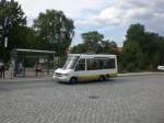 Volkswagen-Kleinbus auf der Linie ...  Alex 28.11.2009