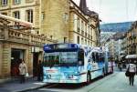 neuchatel TN Neuch�tel Nr. 162 FBW/Hess Gelenktrolleybus am 5. Dezember 2009 Neuch�tel, Place Pury (mit Vollwerbung f�r das 'marincentre')