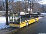 Berner Oberland STI Nr. 129 (MAN Lion's City A21) am 7.1.2010 in Thun, Schiffl�nde. Lange Zeit bestellte die STI Busse ohne Klimaanlage. Nach immer lauter werdenden Protesten seitens der Fahrg�ste und Chauffeure reagiert die STI nun, und baut ihren Bussen nach und nach kleine Klimager�te ein. Gerade viel bringen solche KA's angeblich nicht, aber sie k�hlen doch ein wenig.
