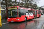 wuppertaler-stadtwerke WSW 0764 (W SW 1764) mit Werbung f�r TK.maxx.
Aufgenommen vor dem HBF Wuppertal am 27.12.2009.