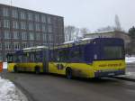 berlin Solaris Urbino auf der Linie 109 nach Flughafen Tegel an der Haltestelle Hertzallee.
