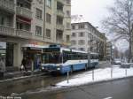 mercedes-benz-o-405--hochflur-stadtversion VBZ Nr. 589 (Mercedes O405G) am 28.1.2010 beim Goldbrunnenplatz. Lange Zeit musste man die hochflurigen O405G auf dem Netz der VBZ suchen, denn nach dem Abschluss der Neoplan Gelenkbus Lieferung wurden sie nur noch selten eingesetzt. Dank dem schlechten Allgemeinzustand der O405GN und deren darauf folgenden Abbruch sind die hochflurigen Schwesterfahrzeuge wieder vermehrt zu sehen, vorallem seit auf der Linie 32 mehrere Uml�ufe regul�r mit Autobus gef�hrt werden.