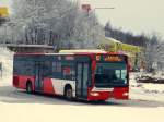aseag-aachener-strassenbahn-und-energieversorgungs-ag Bei Schnee und einer mehrere cm. dicken Eisschicht k�mpft sich am 02.02.2010 Bus Nr.259 der ASEAG (Linie 12) auf der Forckenbeckstrasse langsam vorw�rts.