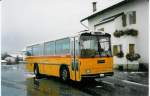 Kt. Graubunden Aus dem Archiv: Frigg, Zernez GR 75'004 Saurer/T�scher RH am 7. Oktober 1998 Zernez, Garage