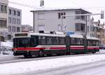 stgallen Der einzige teilweise hochflurige Trolleybus Hess Nr. 155
im Wagenpark der VBSG bei der Haltestelle Krontal am 30.01.2010 auf der Linie 1.
(Die andere 17 2-teilige Artgenossen aus der Reihe 151-168 von 1991-92 sind nach Sarajevo verkauft worden. Letzte Woche sind die erste 7 St�ck abtransportiert worden.)