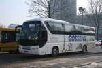 Neoplan Tourliner Gossens Reisen (E GR 1011) an der Grugahalle am 26.1.2010.