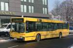 mercedes-benz-o-405-n-niederflur-stadtversion EVAG 3269 (E VG 3269) im Messe Sonderverkehr mit der Gelben Linie.
Aufgenommen an der Grugahalle am 26.1.2010. 