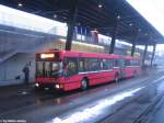 MAN Niederflurbus 1. Generation Bernmobil Nr. 237 (MAN NG272.2) am 9.2.2010 beim Bhf. Bern-Br�nnen, der extra zum Einkaufszentrum Westside gebaut wurde. In ein paar Jahren soll statt der Buslinie 14 ein Tram hierhin fahren...