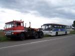 Reseau 67 Der Heuliez GX 57 Nr 155 der CTS wird abgeschleppt am 09/05/2007.