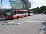 hamburger-hochbahn-ag-hha VHH und HHA MB 405N am Hamburger ZOB.