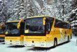 Postauto 2 x Tschannen, Zofingen Nr. 21/AG 178'801 (links) und Nr. 19/AG 15'058 (rechts) Mercedes am 9. Januar 2010 Adelboden, Unter dem Birg (Einsatz am Ski-Weltcup von Adelboden)