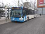 Mercedes-Benz O 530 II (Citaro Facelift) Ein Pflieger-Gelenkbus, am Busbahnhof Sindelfingen, vor der Abfahrt ins Eichholz Linie 701.