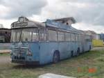 Luzern 17. April 2009 in Schenkon(LU)beim Coop Gesichtet.Hier handelt es sich um den VBL- Bus Nr.162 der Marke B�ssing. In Betrieb von 1965/66 bis 1988 in Luzern auf den Linien 1 Maihof - Kriens und 2 W�rzenbach - Emmenbr�cke. Seit 1988 in Schenkon auf einem Abbruchplatz stehend. Weil das Grundst�ck einem Neubau weichen musste wurde der Bus am 17./18. April 2009 durch Retro Bus Abtransportiert.   