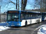 hamburg Mercedes-Benz O 530 I (Citaro) als Arenazubringer vom S-Bahnhof Stellingen bis zur HSH-Nordbankarena. Das war so eine Schei�e nach dem Bundesligaspiel HSV gegen Hertha. Uns Herthafans wurden 3 Busse vor dem Stadion versprochen doch stattdessen waren wir umgeben von vielen schei� Polizisten sowie der ganze Herthafanblock. Also sowas sollten die Hamburger Hochbahn viel besser organisieren.