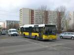 berlin Volvo V7000 auf der Linie 294 nach Hohensch�nhausen Marzahner Stra�e an der Haltestelle Lichtenberg Rhinstra�e/G�rtnerstra�e.