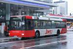 MAN Niederflurbus 2. Generation BVR 2163 (D BV 9017) mit dem SB16 nach Dorsten.
Aufgenommen am HBF Essen 1.3.2010.