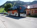 setra-s-400er-serie-top-class Setra S 415 HDH, auf dem Parkplatz in Tannheim/Tirol von Hartmann-Reisen aus Oberndorf.