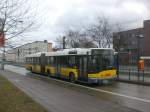 berlin Solaris Urbino als SEV f�r die Stra�enbahnlinie M4 zwischen Wei�ensee Sulzfelder Stra�e und Prenzlauer Berg Greifswalder Stra�e/Danziger Stra�e.