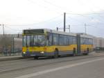 mercedes-benz-o-405-n-niederflur-stadtversion Mercedes-Benz O 405 N (Niederflur-Stadtversion) als SEV f�r die Stra�enbahnlinie M4 zwischen Wei�ensee Sulzfelder Stra�e und Falkenberg am S-Bahnhof Hohensch�nhausen.