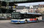 wuppertaler-stadtwerke WSW 0304 (W SW 309) mit Werbung f�r die Sparkasse Wuppertal und Steinmetz St�lzel.
Aufgenommen am Bahnhof Oberbarmen, 17.3.2010.