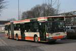 mercedes-benz-o-405-n-niederflur-stadtversion Ver 274 (EN VE 306) am Bahnhof Oberbarmen mit der Linie 608.
17.3.2010