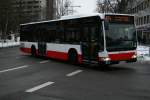 hamburg Der Hochbahn Hummelsb�ttel Bus 1002 Bj. 2010 am 22. Februaar 2010 auf der Busanlage Poppenb�ttel mit Ziel U Volksdorf.