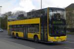 MAN-Doppeldecker auf der Linie ...  Alex 14.04.2010