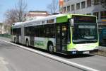 hamburg Einer der beiden zurzeit in Hamburg bei der HHA in Betrieb befindlichen Diesel Hybrid Gelenker vom Typ MB O530 GDH. Auf genommen am 14.April 2010 am S Poppenb�ttel wo er gerade seine Erprobungsfahrt mit Fahrg�sten auf der Linie 24 nach Langenhorn Markt f�hrt.