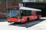 hamburg Der ex Travers(TOG) und nach der Fusion der Unternehmen von Jasper �bernommene Citaro mit der Nummer 8354 am 5.Mai 2010 bei der Einfahrt in die Busanlage Barmbek 