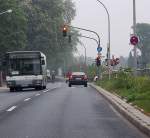 monchengladbach-mobus Samstagmorgen 9:01h Heinrich-Pesch-Str. Wagen 0105  der M�bus auf der Linie 024 in Richtung Rheydt Giesenkirchen unterwegs, der N�chste Halt ist Marienplatz. 8.5.2010