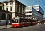 winterthur SW Winterthur Nr. 152 Mercedes O 405GTZ Gelenktrolleybus am 17. M�rz 2010 Winterthur, Bahnhof