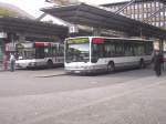mercedes-benz-o-530-i-citaro Zwei mal 009. Ein Mercedes-Benz Citaro als 009(Nr.0502) nach Ohlerfeld, und ein MAN NL263 (Nr.0003) als 009 nach MG-Wegweiser. Am 01.11.2006 M´gladbach Hbf