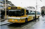 NAW Trolleybus Aus dem Archiv: TN Neuch�tel Nr. 113 NAW/Hess Gelenktrolleybus am 6. Juli 1999 Neuch�tel, Place Pury