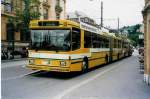 NAW Trolleybus Aus dem Archiv: TN Neuch�tel Nr. 109 NAW/Hess Gelenktrolleybus am 10. Juli 1999 Neuch�tel, Place Pury