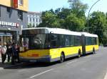 berlin Solaris Urbino als SEV f�r die Stra�enbahnlinie M1 und die U-Bahnlinie 2 zwischen Pankow Kirche und U-Bahnhof Senefelder Platz.