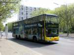 berlin MAN Lion's City DD (Doppelstock) auf der Linie M21 nach S+U Bahnhof Jungfernheide an der Haltestelle M�rkisches Viertel Wilhelmsruher Damm/Treuenbrietzener Stra�e.