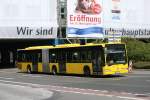 mercedes-benz-o-530-i-citaro EVAG 4525 (E VG 4525) auf den Weg zum HBF Essen.
Aufgenommen am Porscheplatz/Rathaus Essen.
22.4.2010