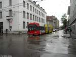 winterthur Stadtbus Winterthur Nr. 179 ''Radio/Tele Top'' (Solaris Trollino 18) am 19.6.2010 beim Wenden rund um die Hauptpost beim Hauptbahnhof. Da die Tour de Suisse wieder einmal durch Winterthur fuhr, waren auf vielen Linien massive Versp�tungen zu erwarten. Daher wurde die Linie 3 in zwei Teile (Oberseen - HB, und Rosenberg - HB) geteilt. 