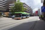 hannover Citaro Irvine am 22.06.09 in Hannover kurz vor der Haltestelle, Hauptbahnhof.