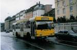 schaffhausen Aus dem Archiv: VBSH Schaffhausen Nr. 14/SH 38'014 Saurer/Hess SH am 16. November 1998 Schaffhausen, Bahnhof