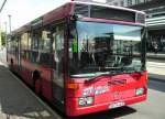 saarbrucken Mercedes Bus. Die Aufnahme des Foto war am 02.07.2010 in Saarbr�cken am Hauptbahnhof.