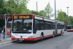 krefeld SWK 5623 (KR ZH 23).
Aufgenommen am HBF Krefeld.
13.5.2010