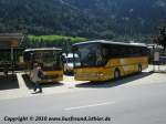 Postauto PostAuto, (links) PU AVG Busbetrieb Meiringen, ein Mercedes-Benz O550 Integro auf der Vierp�sserundfahrt und macht gerade halt in Airolo, rechts ist ein Setra.
