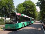 basler-verkehrsbetriebe-bvb Wegen Bauarbeiten beim Bad. Bahnhof ist die Linie 6 zwischen Messeplatz und Eglisee unterbrochen und wird durch Busse ersetzt. Hier MAN Bus mit der Betriebsnummer 768 an der provisorischen Haltestelle beim Eingang zum Gartenbad Eglisee. Die Aufnahme stammt vom 01.07.2010.