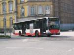 hamburger-hochbahn-ag-hha ein alter citaro hha.die �ltere generation hat vorne noch nen mercedes stern drann.