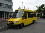 Auf dem Aquabasilea-Express in Pratteln fährt der von der BVB ... Auf dem Aquabasilea-Express in Pratteln fährt der von der BVB ...
