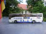 Hersteller Wiking modell auch wieder von der seite aufgenommen
den mannschaftsbus des hamburger.sv